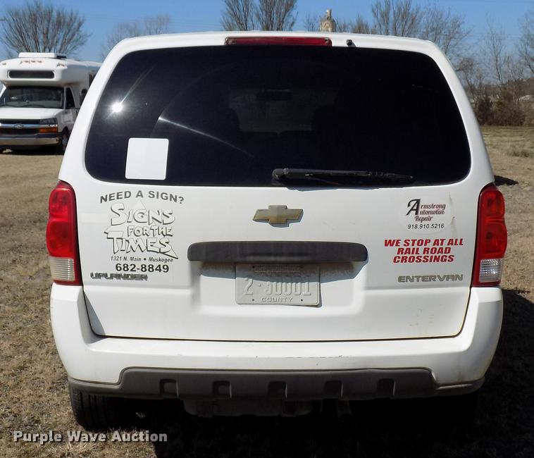 image for item DD3687 2007 Chevrolet Uplander handicap accessible van