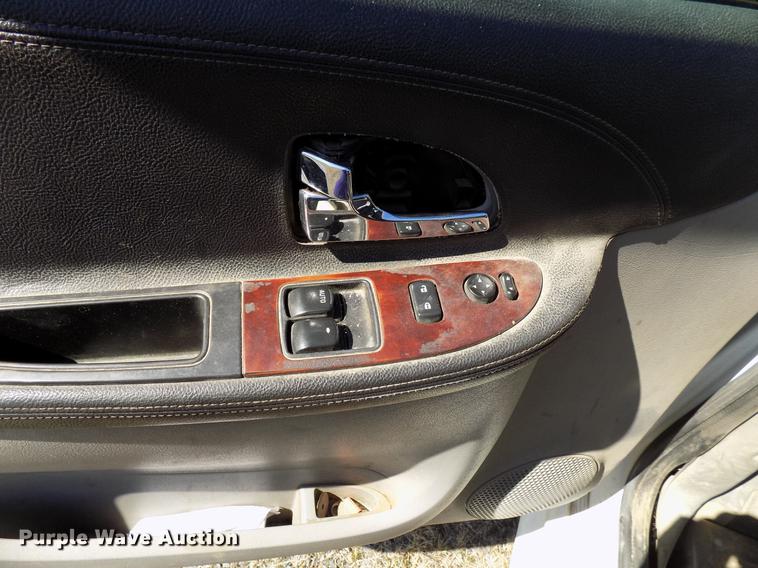 image for item DD3687 2007 Chevrolet Uplander handicap accessible van