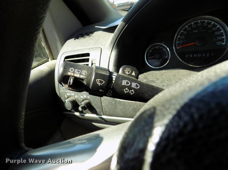 image for item DD3687 2007 Chevrolet Uplander handicap accessible van