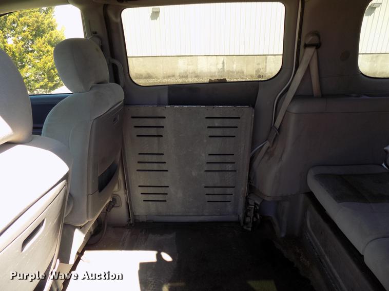 image for item DD3687 2007 Chevrolet Uplander handicap accessible van