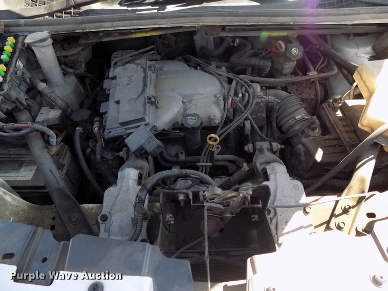 image for item DD3687 2007 Chevrolet Uplander handicap accessible van