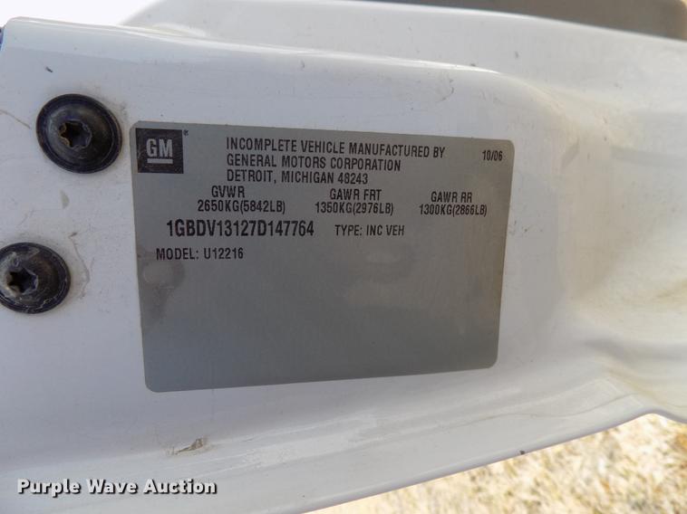 image for item DD3687 2007 Chevrolet Uplander handicap accessible van