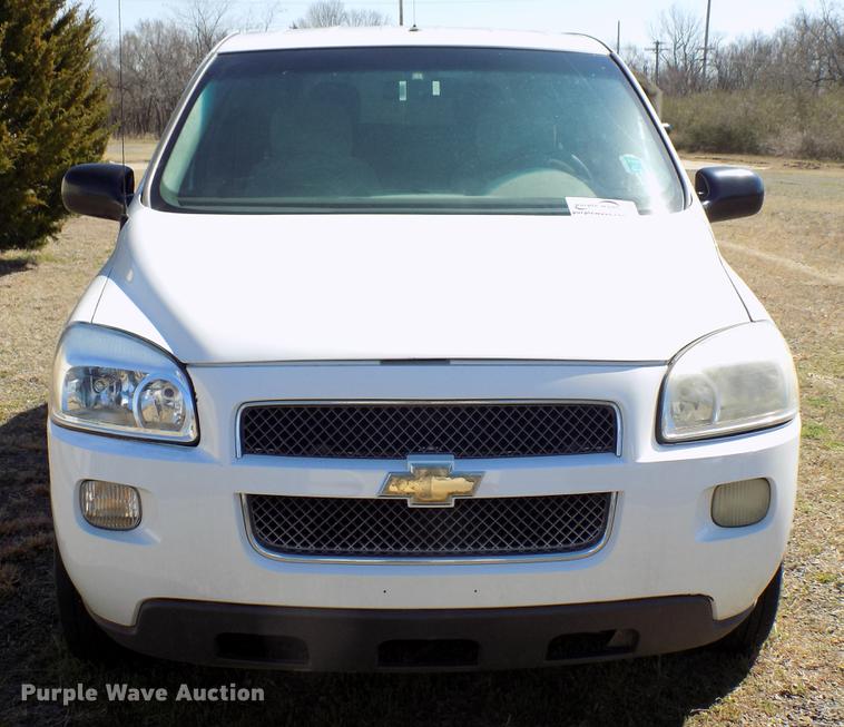 image for item DD3688 2007 Chevrolet Uplander handicap accessible van