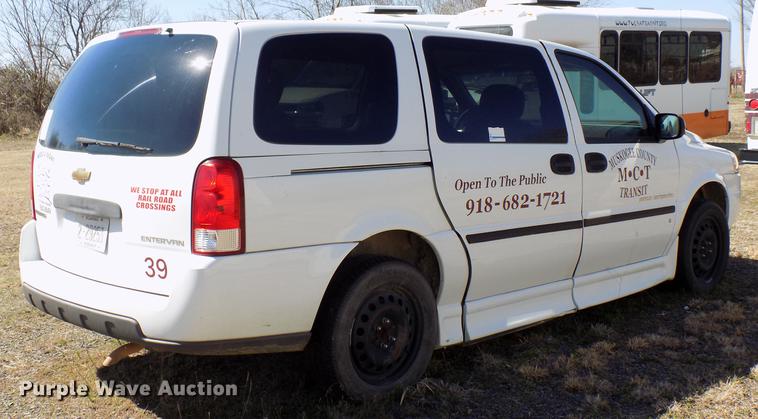 image for item DD3688 2007 Chevrolet Uplander handicap accessible van