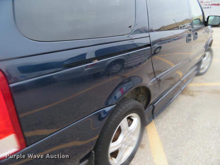 image for item DD6926 2007 Chevrolet Uplander van