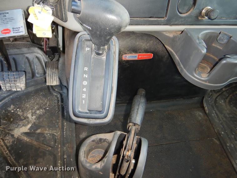 image for item DE0026 2015 International TerraStar SFA refuse truck