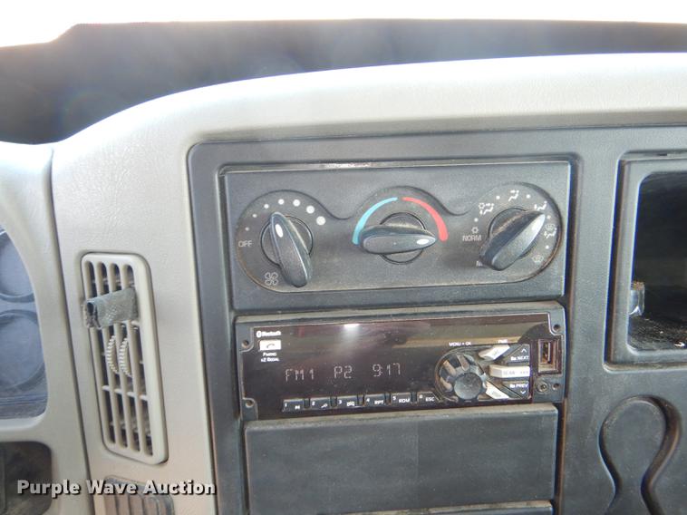 image for item DE0026 2015 International TerraStar SFA refuse truck