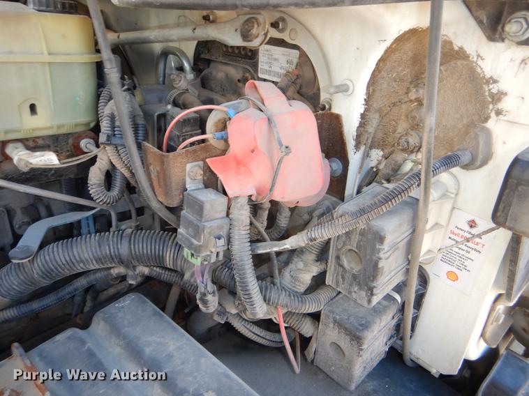 image for item DE0026 2015 International TerraStar SFA refuse truck