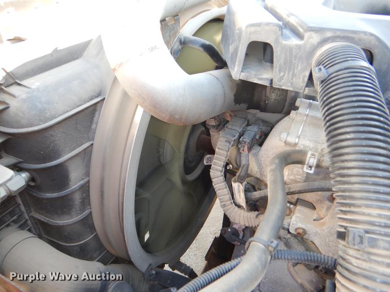 image for item DE0026 2015 International TerraStar SFA refuse truck