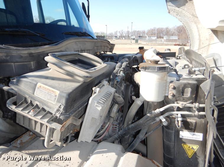 image for item DE0026 2015 International TerraStar SFA refuse truck