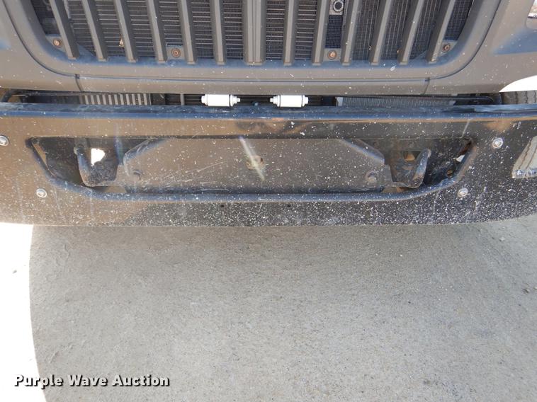 image for item DE0026 2015 International TerraStar SFA refuse truck