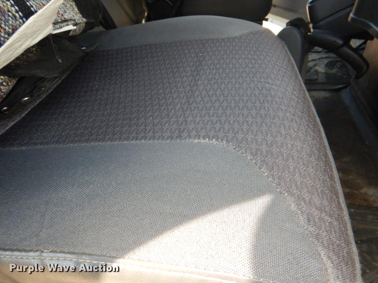 image for item DE0026 2015 International TerraStar SFA refuse truck