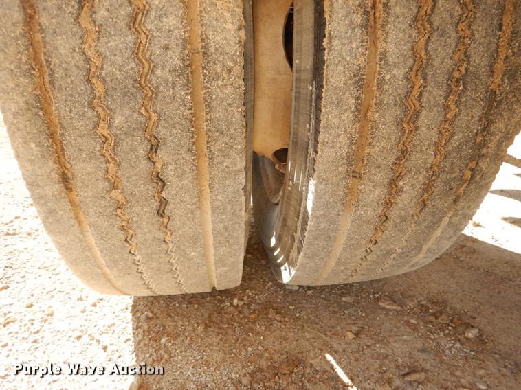 image for item DE0026 2015 International TerraStar SFA refuse truck