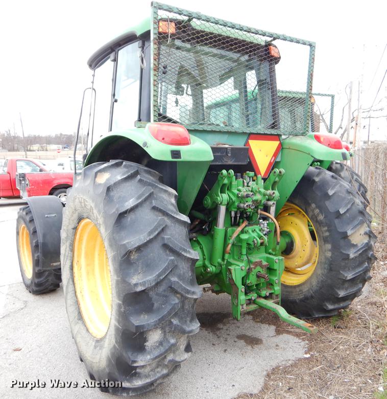 image for item DE3851 2004 John Deere 6215 tractor