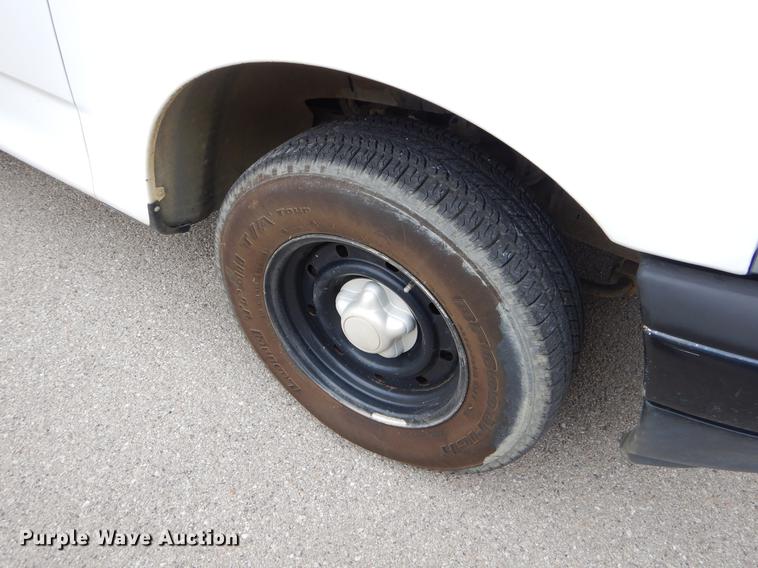 image for item DE3852 2000 Ford F150 SuperCab pickup truck