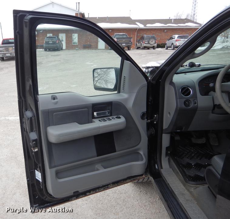 image for item DE5984 2008 Ford F150 XLT SuperCab pickup truck