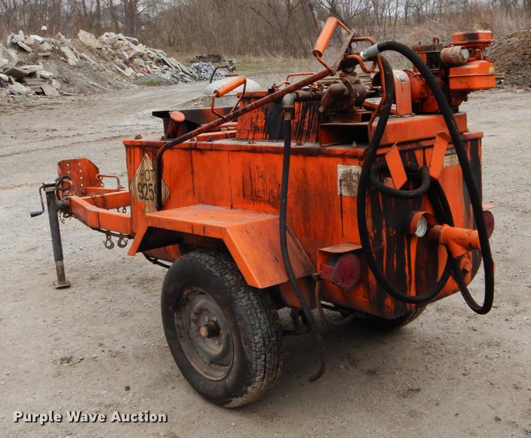 image for item DE6047 Stepp Manufacturing crack sealer