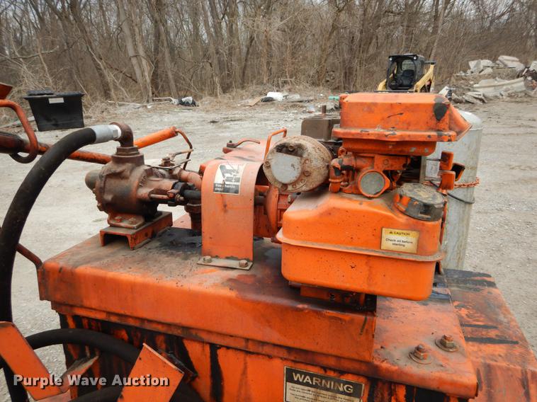 image for item DE6047 Stepp Manufacturing crack sealer