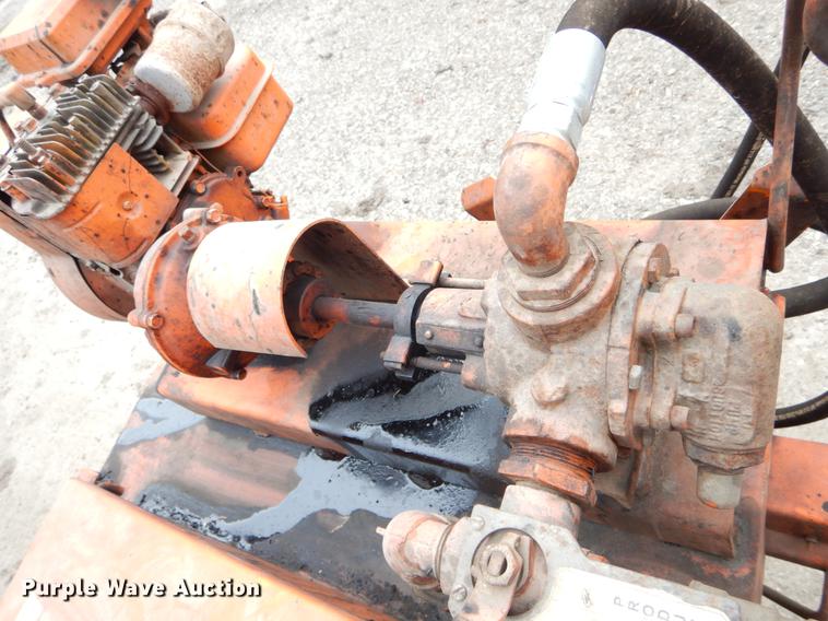 image for item DE6047 Stepp Manufacturing crack sealer