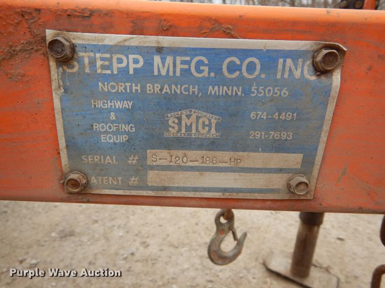 image for item DE6047 Stepp Manufacturing crack sealer