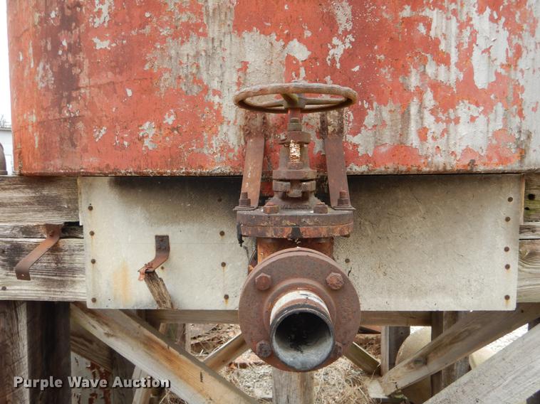 image for item DE6047 Stepp Manufacturing crack sealer