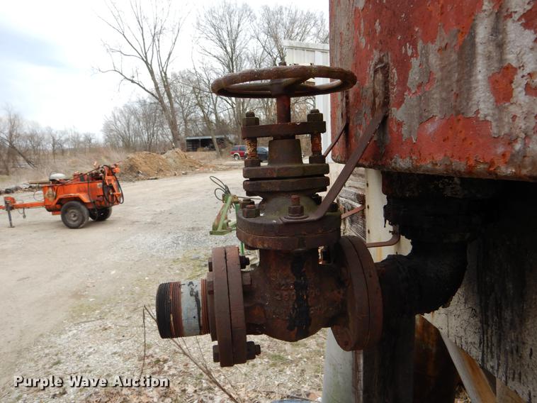 image for item DE6047 Stepp Manufacturing crack sealer