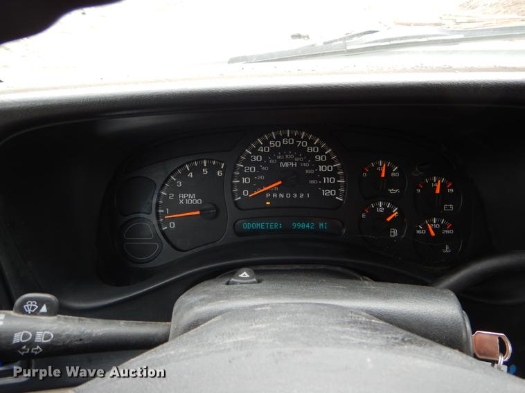 image for item DE6049 2007 Chevrolet Silverado 1500 pickup truck