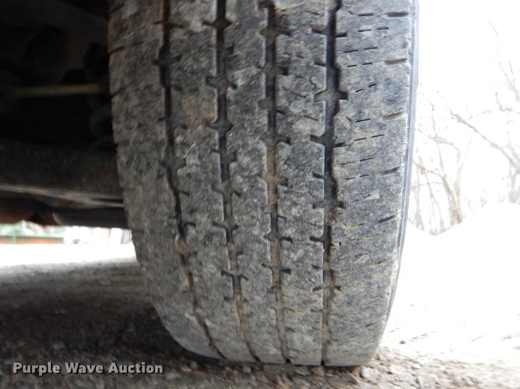 image for item DE6049 2007 Chevrolet Silverado 1500 pickup truck