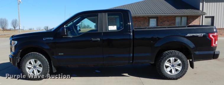 image for item DE6059 2015 Ford F150 XL SuperCab pickup truck