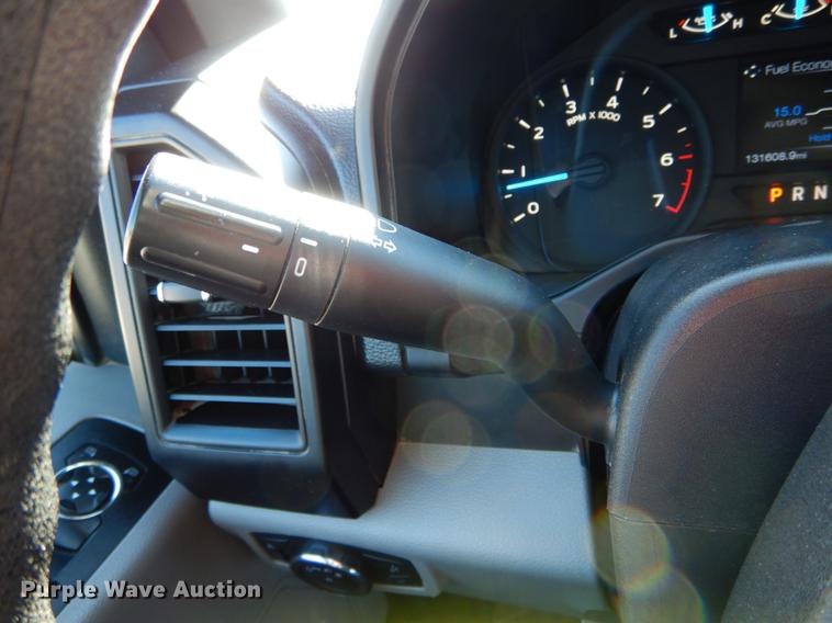 image for item DE6059 2015 Ford F150 XL SuperCab pickup truck