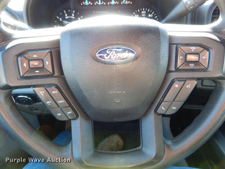 image for item DE6059 2015 Ford F150 XL SuperCab pickup truck