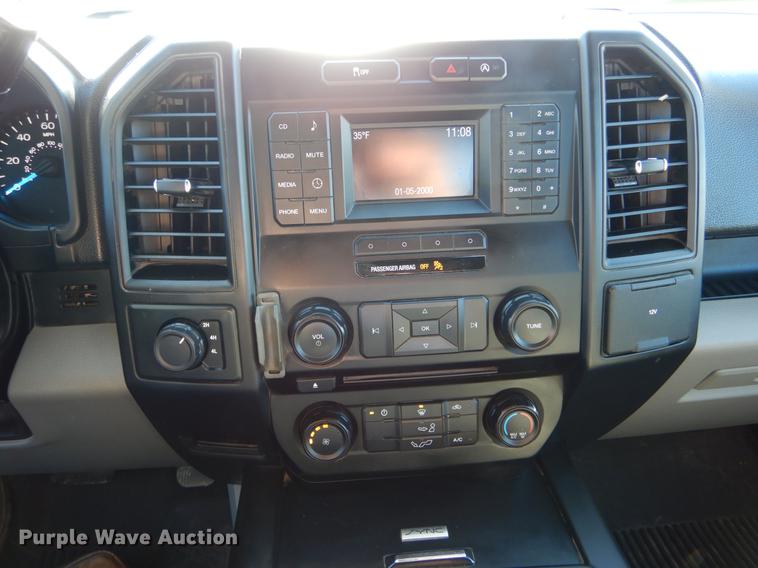 image for item DE6059 2015 Ford F150 XL SuperCab pickup truck
