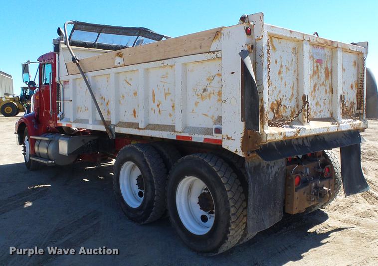 image for item DF2974 1998 International 9200 Eagle dump truck