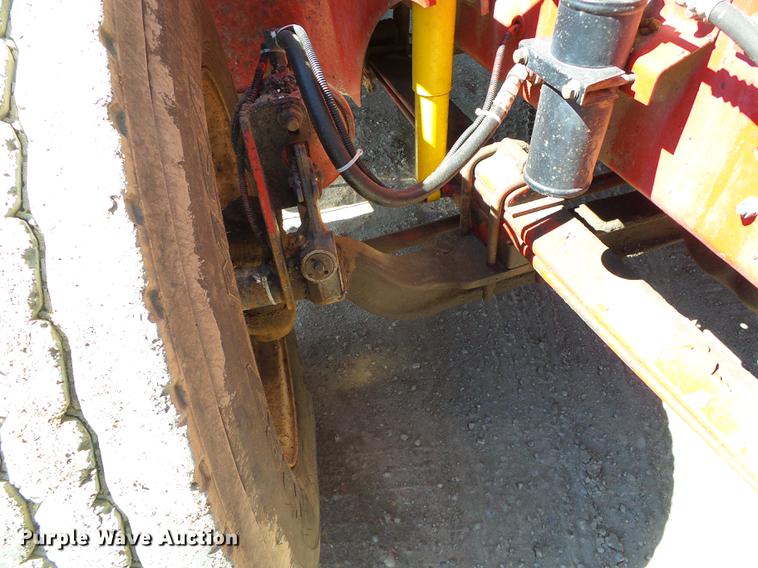 image for item DF2974 1998 International 9200 Eagle dump truck