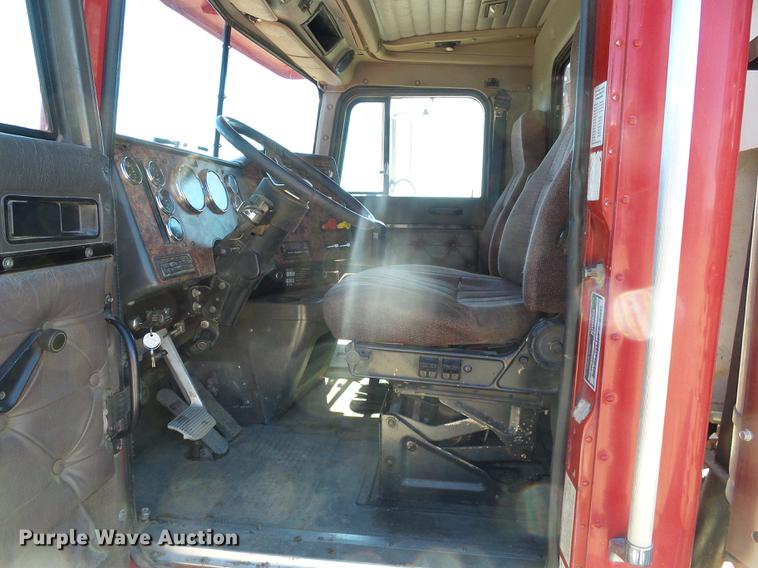 image for item DF2974 1998 International 9200 Eagle dump truck