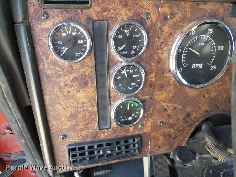 image for item DF2974 1998 International 9200 Eagle dump truck