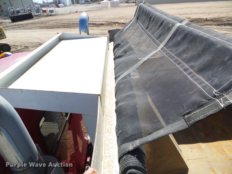 image for item DF2974 1998 International 9200 Eagle dump truck