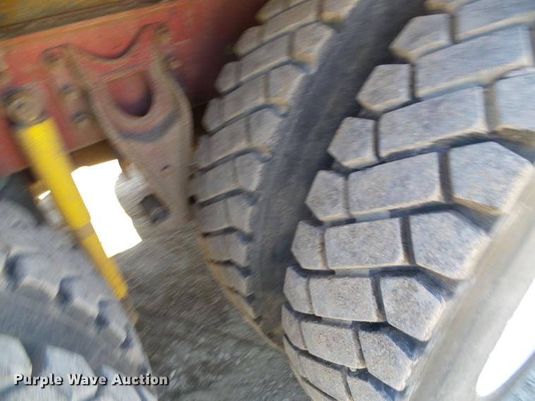 image for item DF2974 1998 International 9200 Eagle dump truck