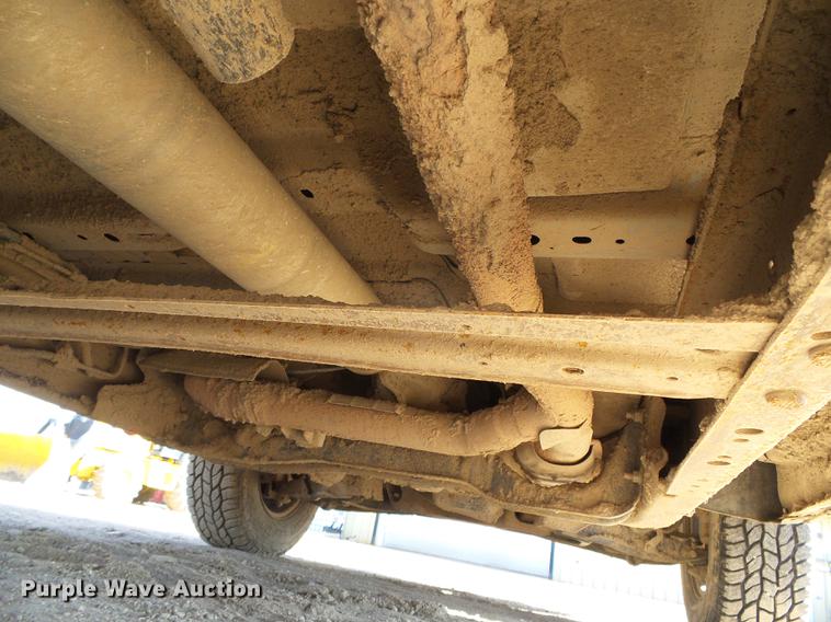 image for item DF2975 2002 Ford F150 XL SuperCab pickup truck