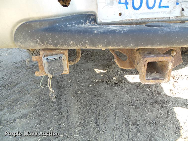 image for item DF2975 2002 Ford F150 XL SuperCab pickup truck