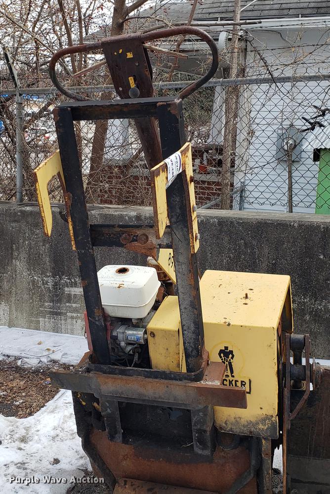 image for item DF3289 Wacker RSS800A single drum roller