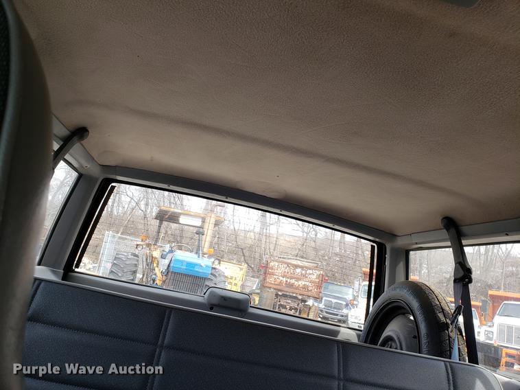 image for item DF3291 1996 Jeep Cherokee SUV