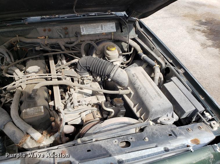 image for item DF3291 1996 Jeep Cherokee SUV