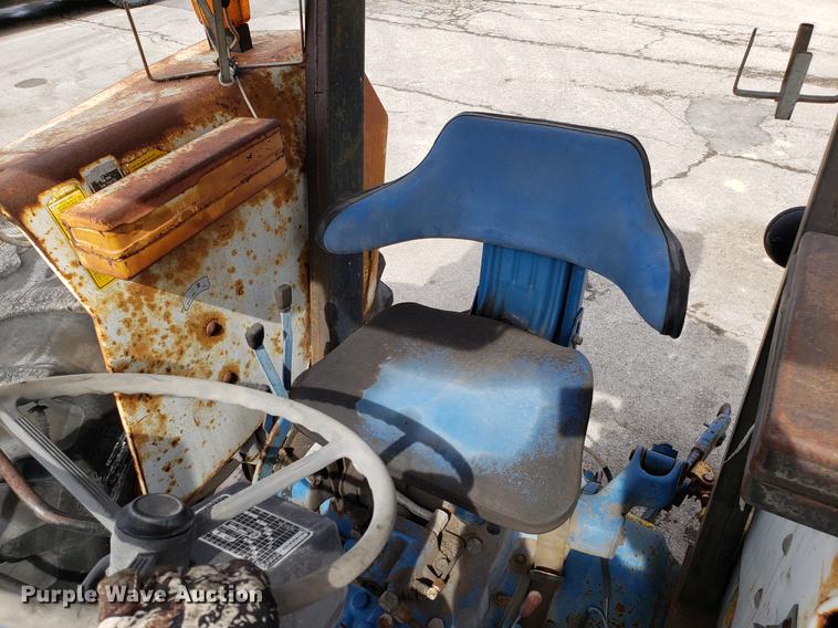 image for item DF3293 Ford 5610 tractor