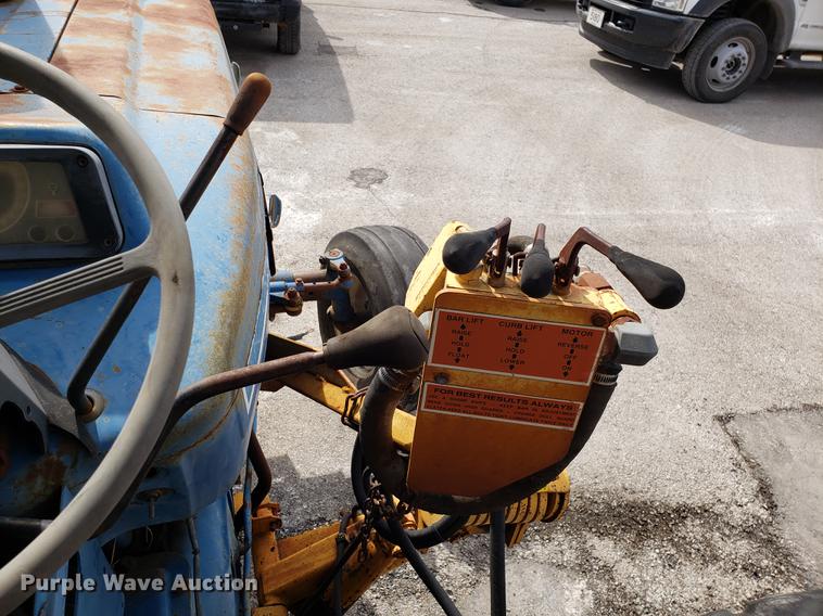 image for item DF3293 Ford 5610 tractor