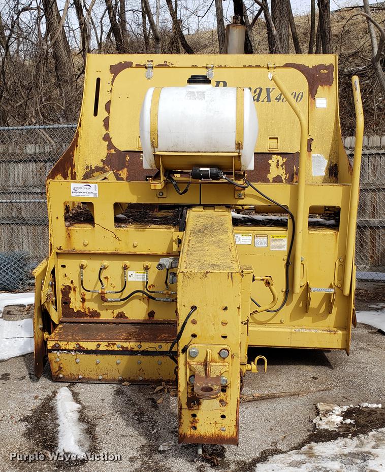 image for item DF3295 Remax 4800 ashpalt grinder