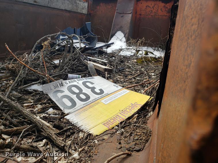 image for item DF3297 1999 International 4900 dump truck