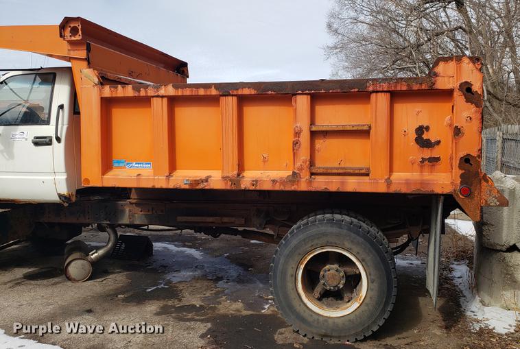 image for item DF3298 1991 Chevrolet Kodiak C6500 dump truck