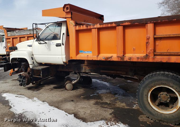 image for item DF3298 1991 Chevrolet Kodiak C6500 dump truck