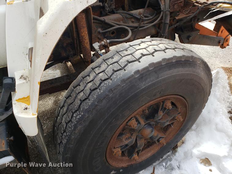 image for item DF3298 1991 Chevrolet Kodiak C6500 dump truck